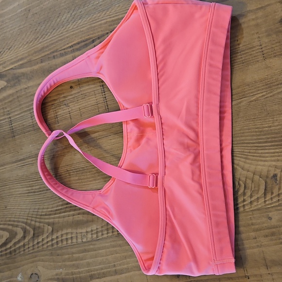 Gymshark Pink Scoop Neck Training Sports Bra - Picture 5 of 6